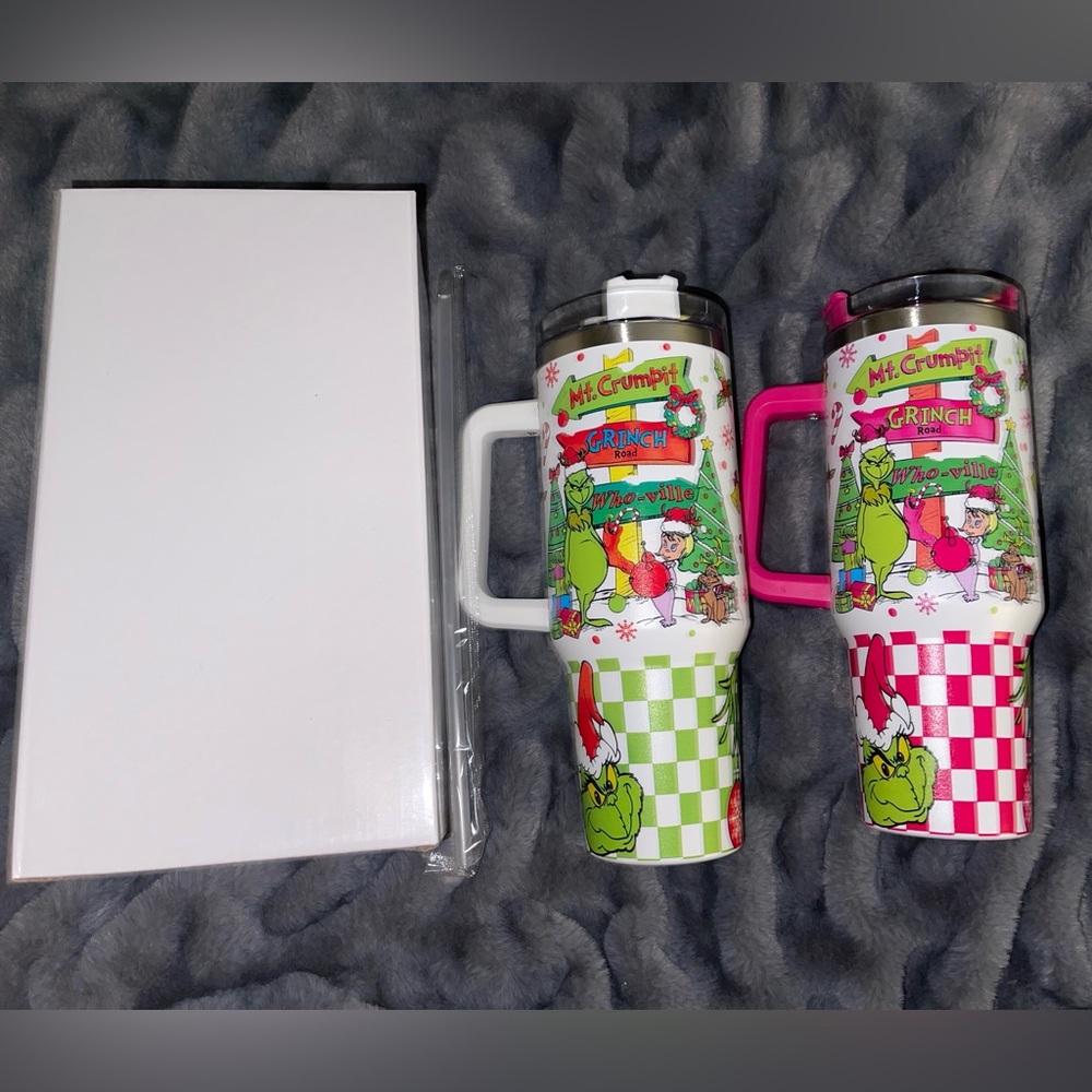 Super cute grinch tumblers - Picture 6 of 7
